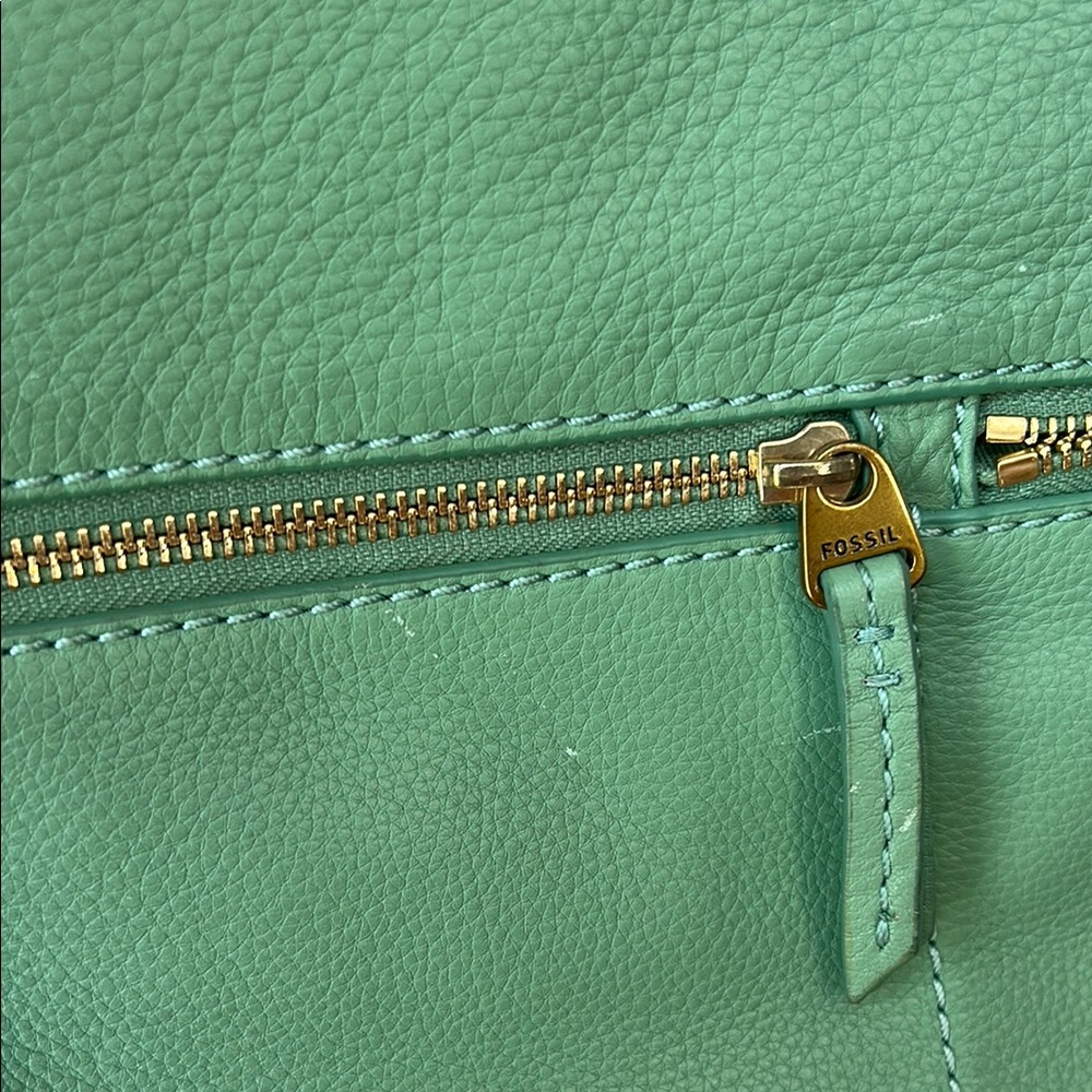 Fossil Green Leather Fold-over Shoulder Bag - Picture 6 of 11